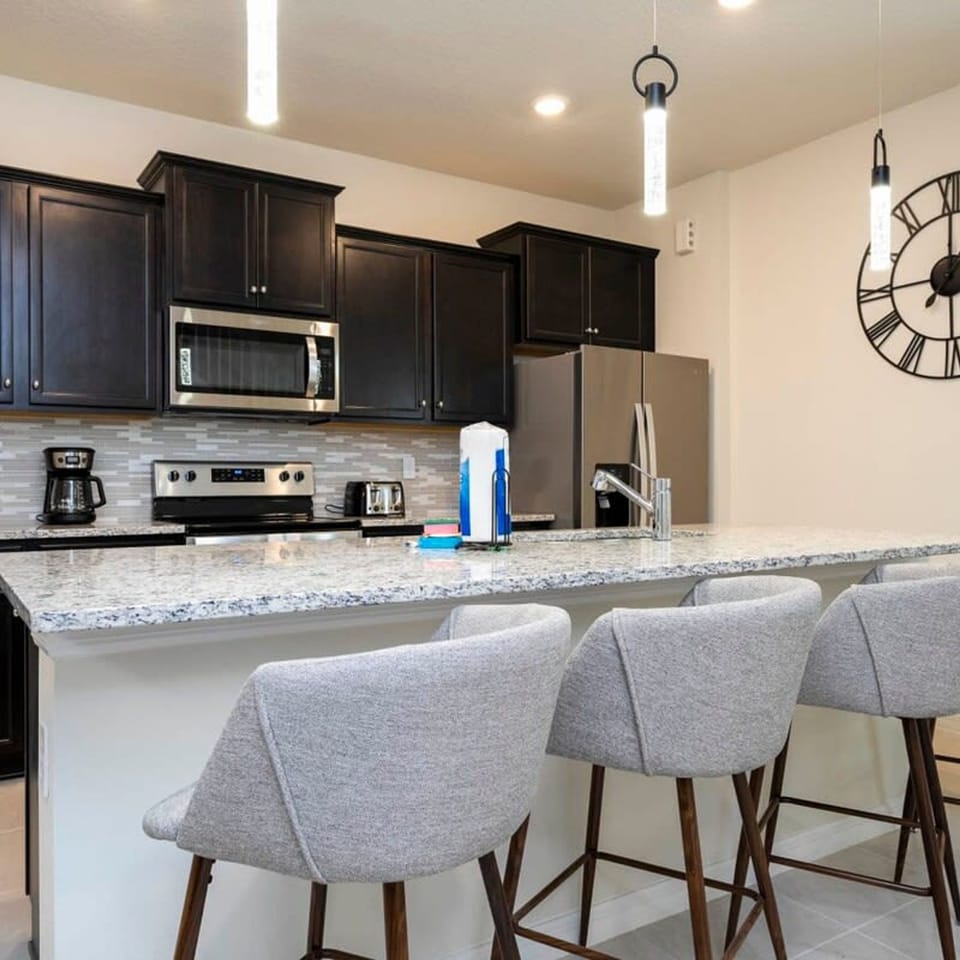 House | 7 bedrooms, high-speed internet