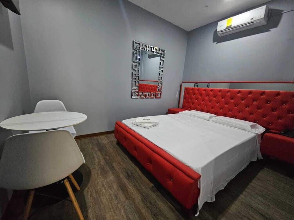 Basic Room, 1 Double Bed | WiFi (free)
