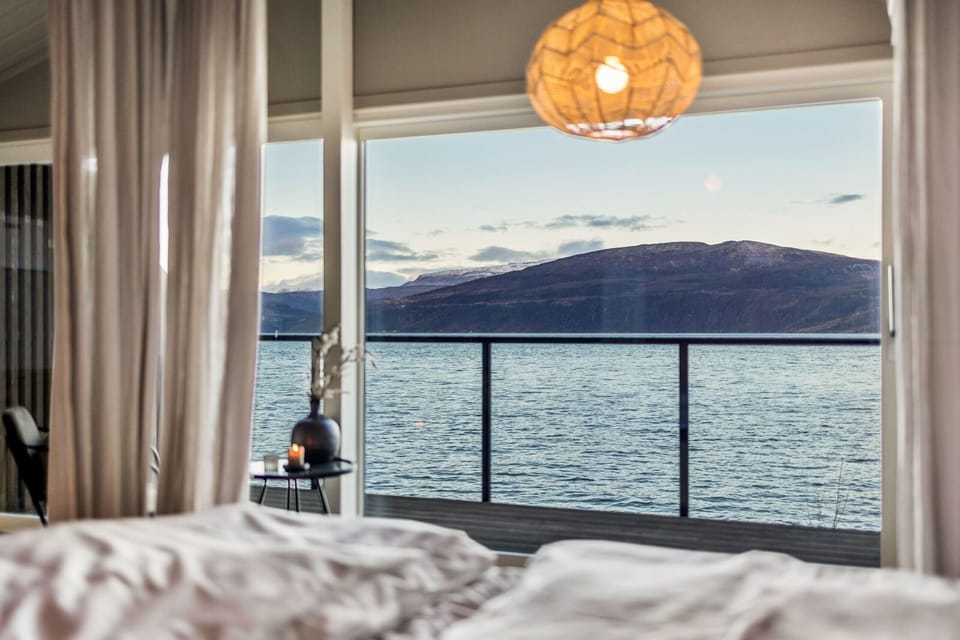 Standard Double Room | Free WiFi, bed sheets