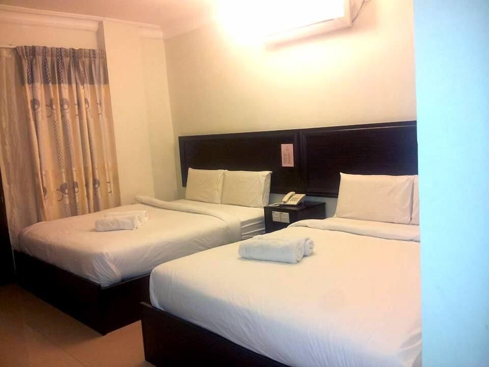 Deluxe Quadruple Room | Desk, WiFi (free)