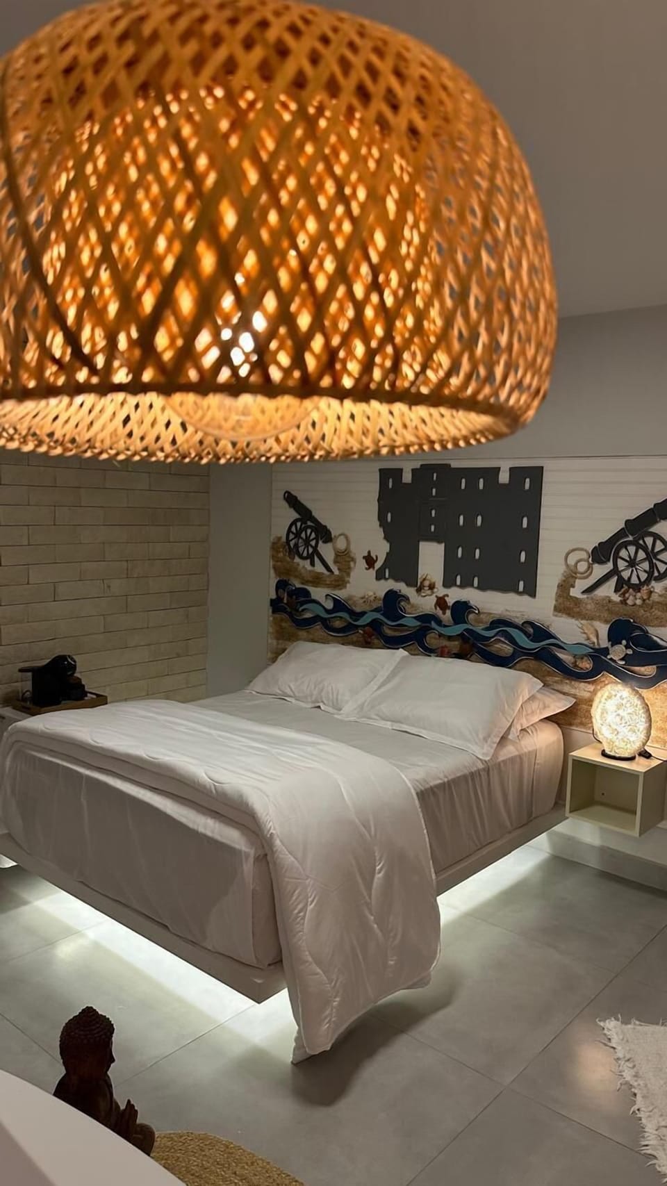 Romantic Suite | Free WiFi, bed sheets