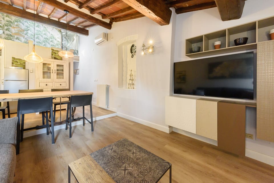Comfort Apartment | Living area | 40-inch flat-screen TV with digital channels