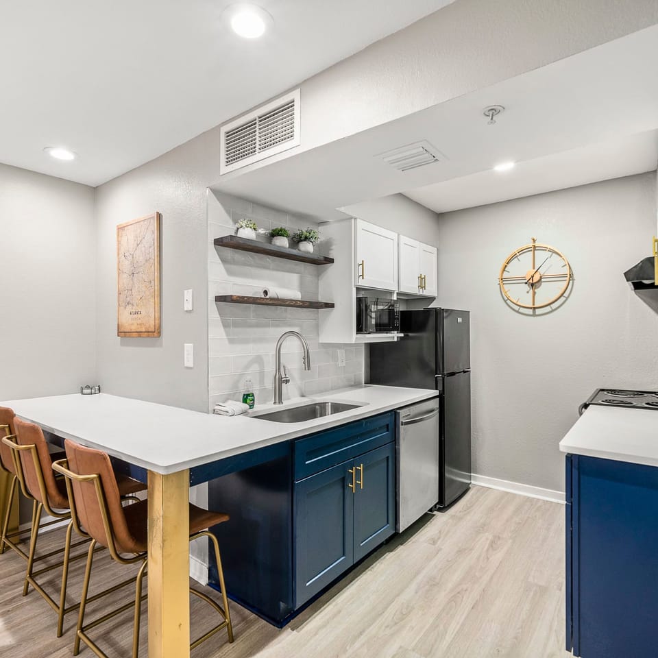 House | 2 bedrooms, iron/ironing board, Internet