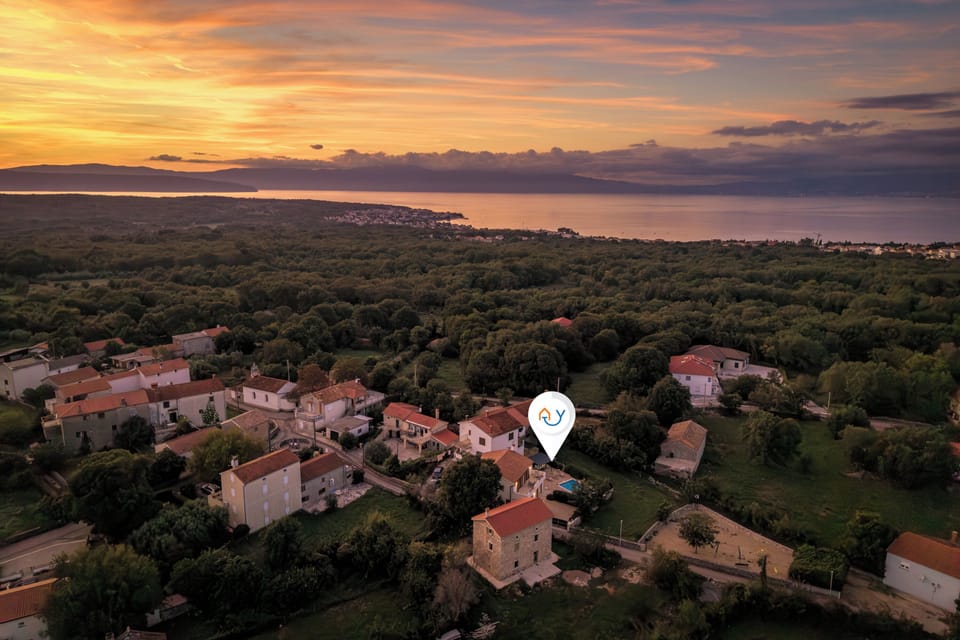 Family House, 2 Bedrooms, 2 Bathrooms (Villa Mare With Private Pool And) | Aerial view