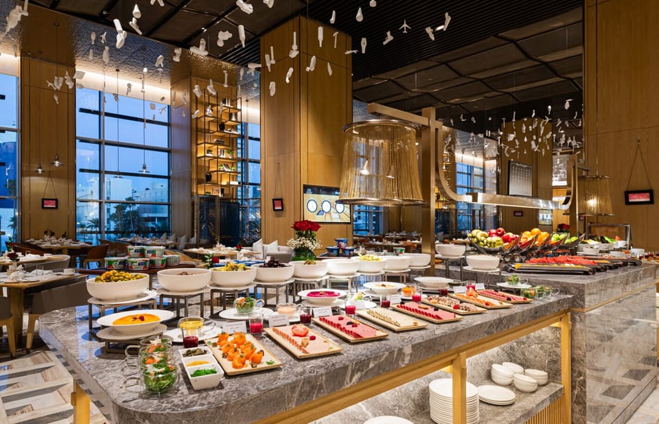 Daily buffet breakfast for a fee