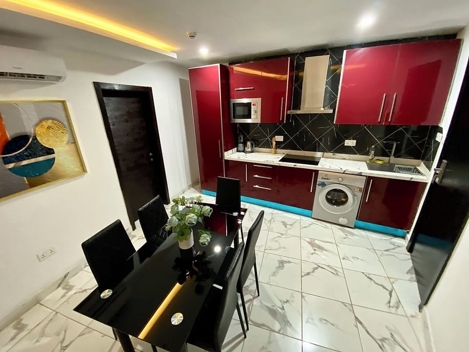 Luxury Apartment | In-room dining
