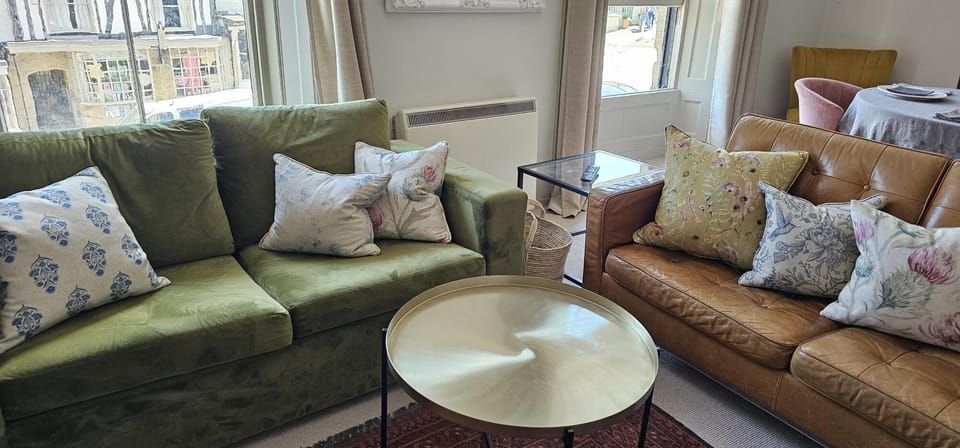 Apartment, Private Bathroom (2 Bedroom) | Lounge