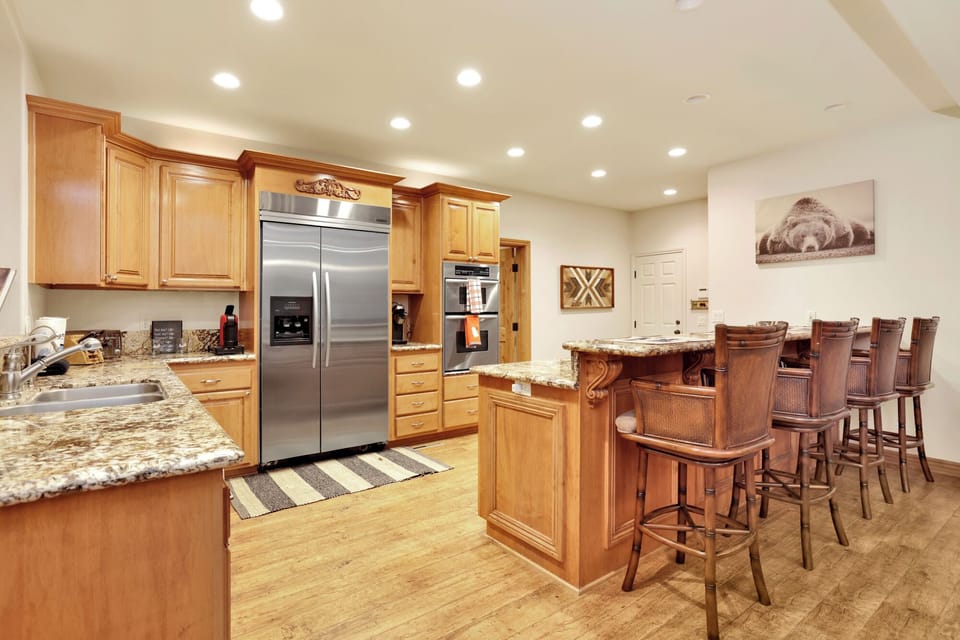 Cabin, Multiple Beds, Hot Tub, Mountain View (2282) | Private kitchen