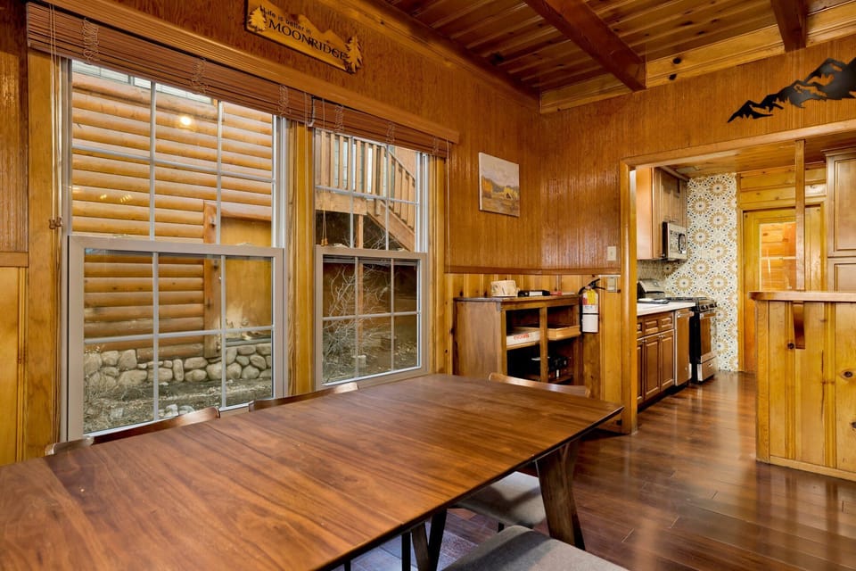 Cabin, Multiple Beds, Patio, Mountain View (2335) | Dining