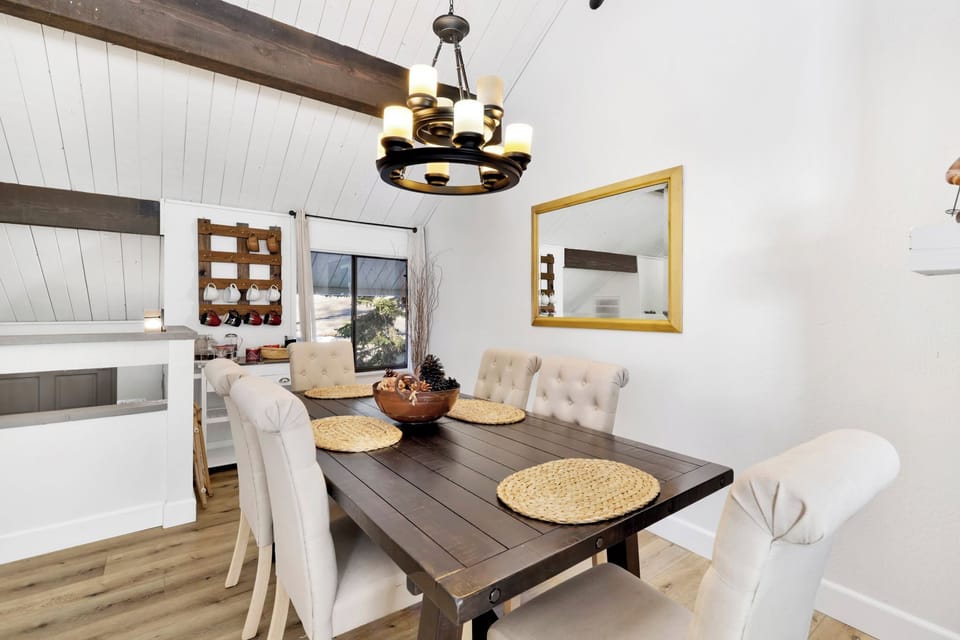 Condo, Multiple Beds, Patio, Mountain View (2125) | 2 bedrooms, individually decorated, individually furnished