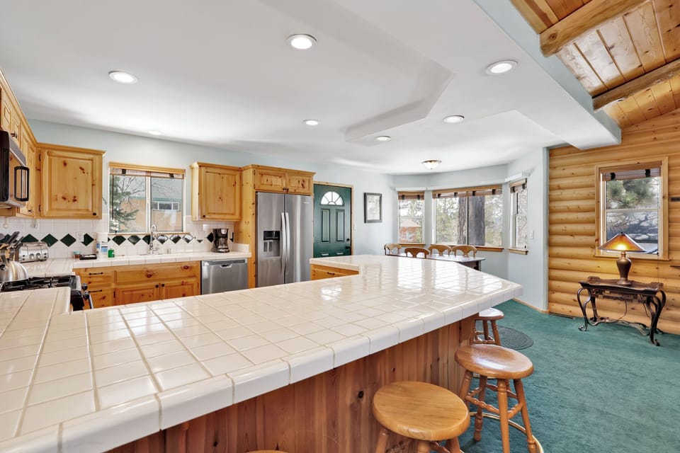 Cabin, Multiple Beds, Hot Tub, Mountain View (2345) | Private kitchen