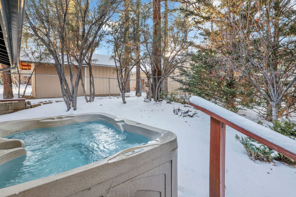 Cabin, Multiple Beds, Hot Tub, Mountain View (2087) | Property grounds