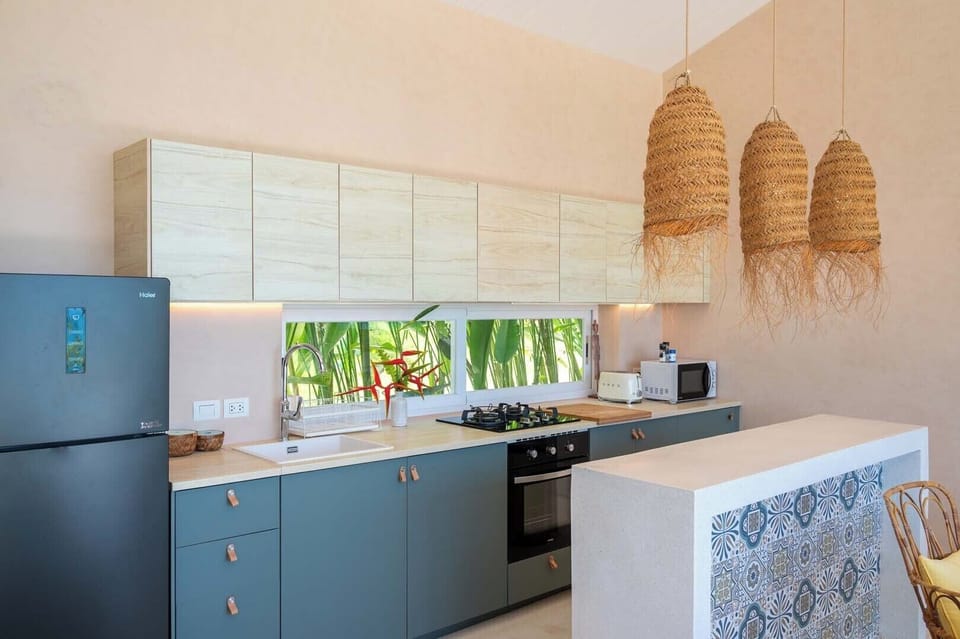Exclusive Villa, Patio, Ocean View | Private kitchen | Full-size fridge, microwave, oven, stovetop