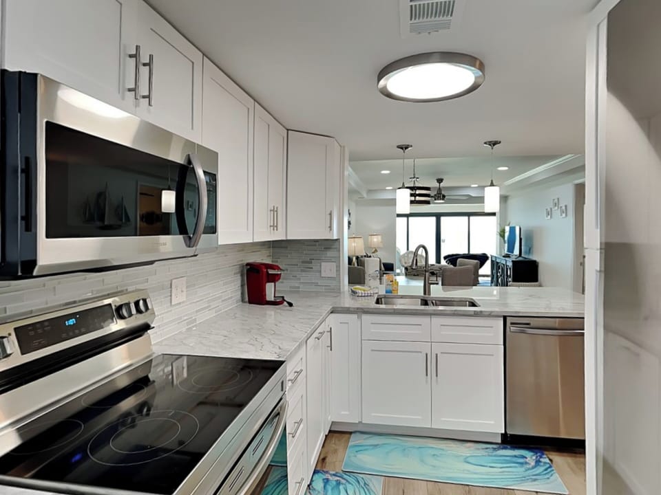 Condo, Multiple Beds, Kitchen, Ocean View (Gulf Tower #12C - No Pets Allowed) | Private kitchen | Coffee/tea maker