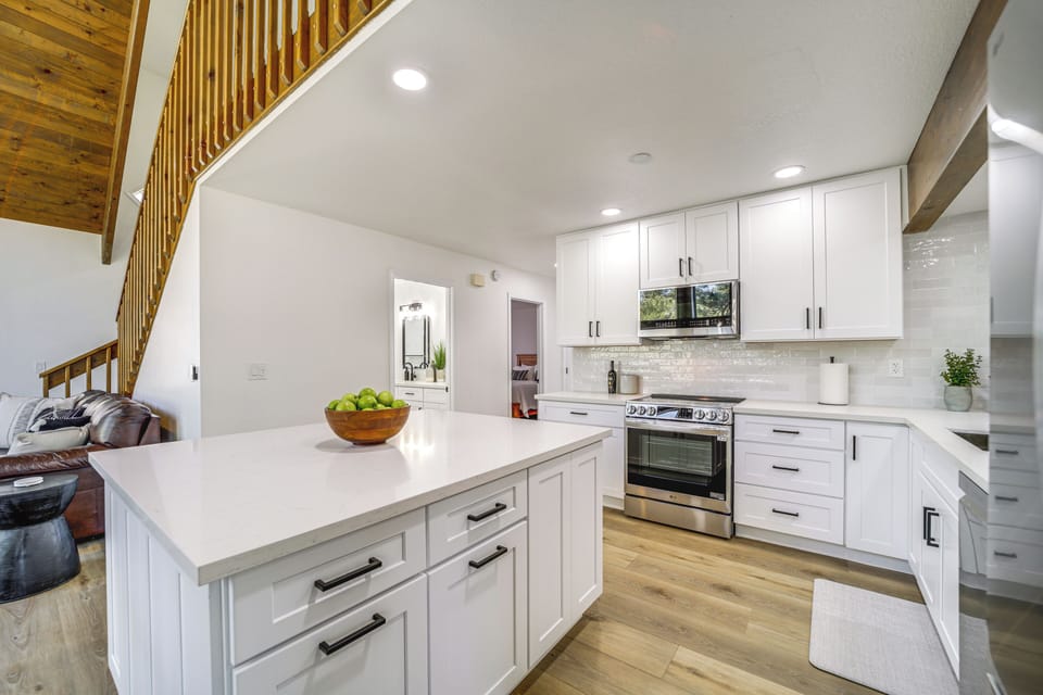 House (4 Bedrooms) | Interior