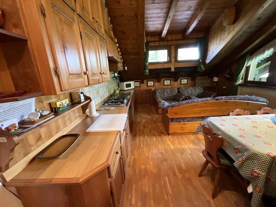 House | 1 bedroom