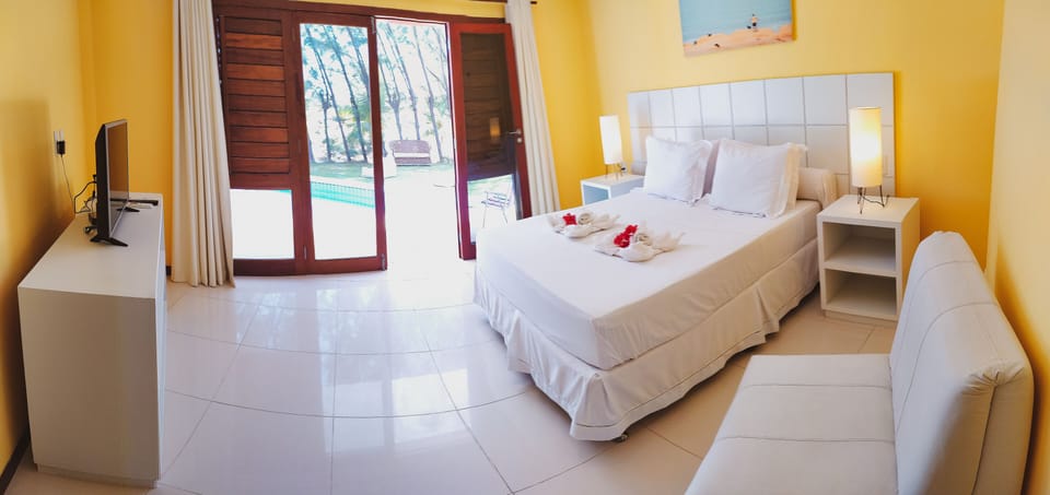 Villa Cacau | Premium bedding, in-room safe, individually decorated, desk
