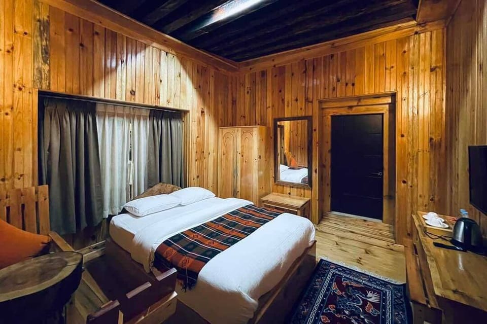 Business Twin Room, City View | Soundproofing, WiFi (free)