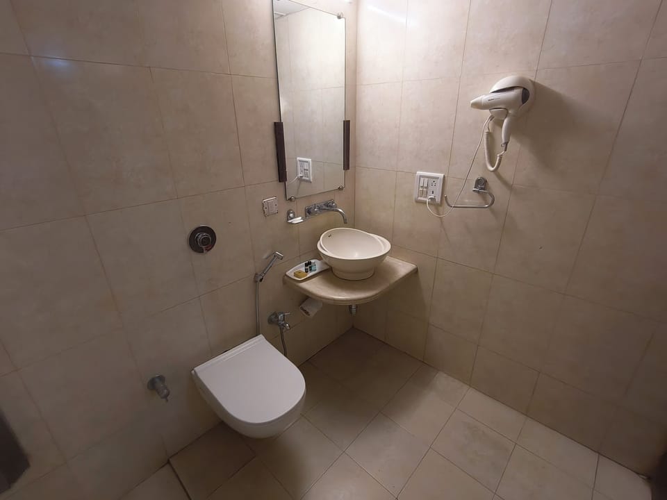 Standard Suite | Free WiFi