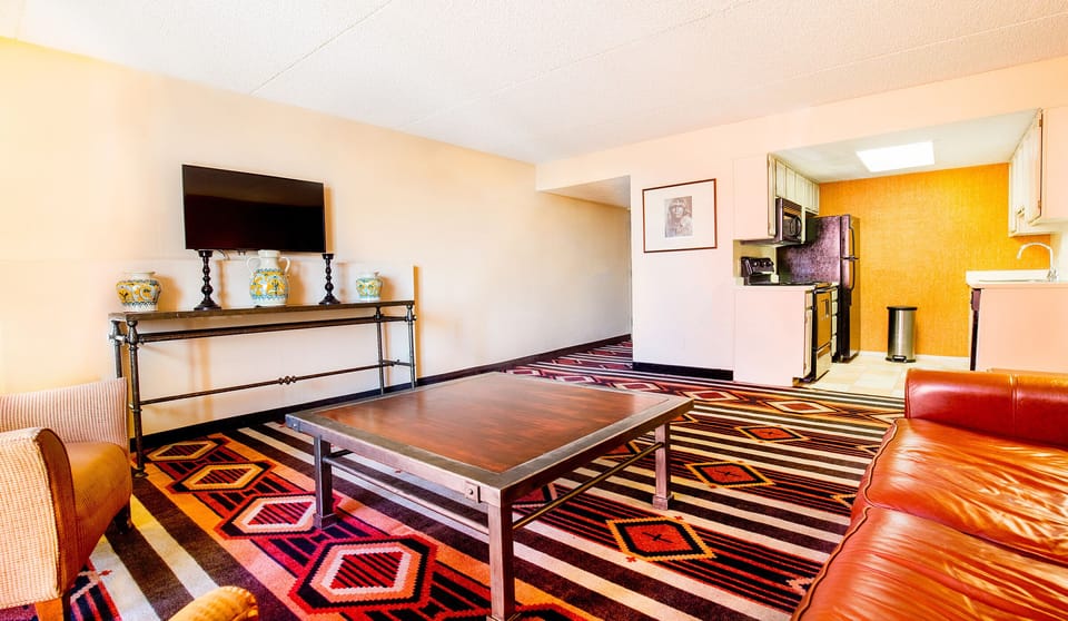 Presidential Suite | Private kitchen | Coffee/tea maker