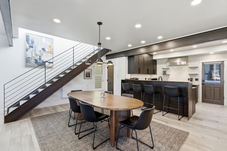 House | Private kitchen | Full-size fridge, microwave, oven, stovetop