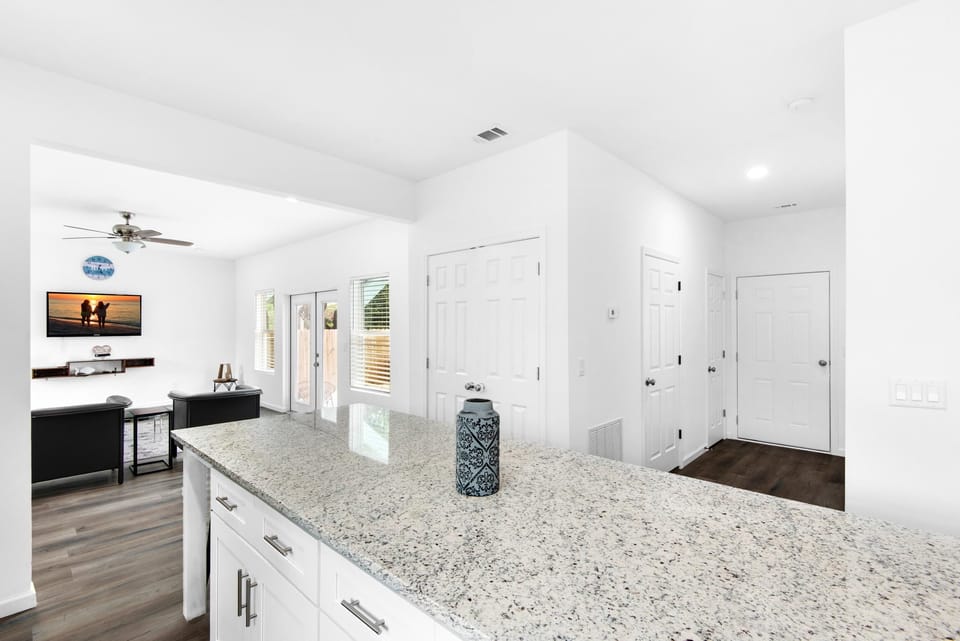 Private kitchen | Oven, toaster