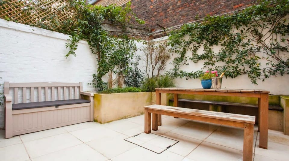 House | 2 bedrooms, desk, high-speed internet