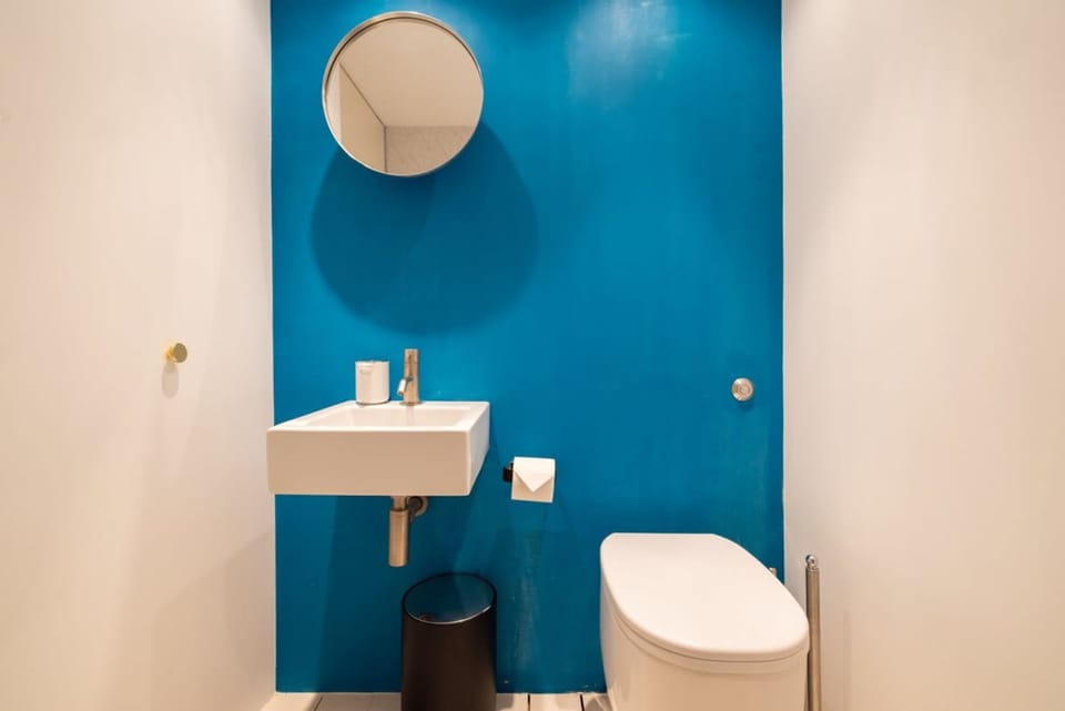 Bright Work Live Industrial Loft in Shoreditch Apartment in London Borough of Islington