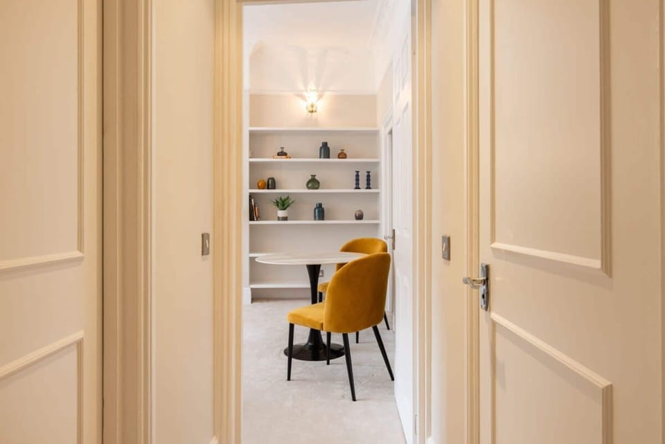 House | 1 bedroom, desk, high-speed internet