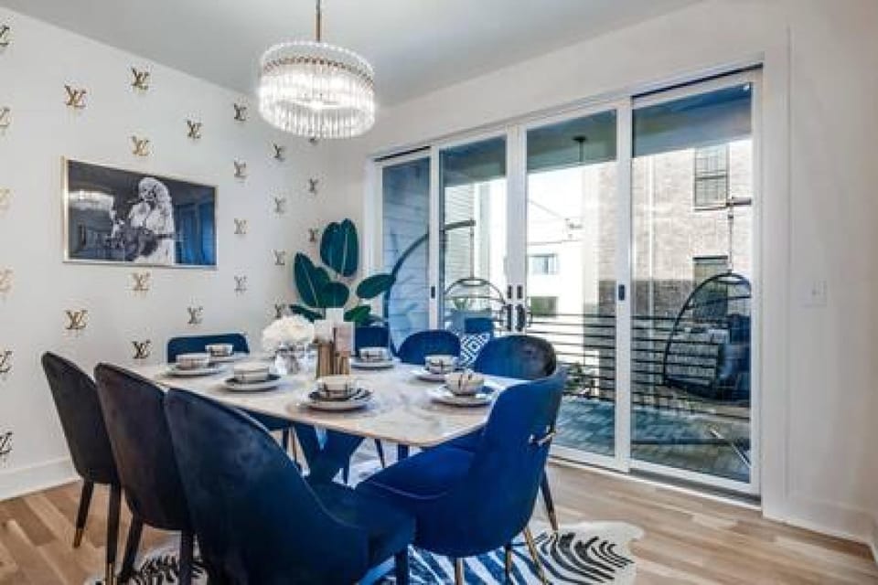 House | 4 bedrooms, desk, high-speed internet