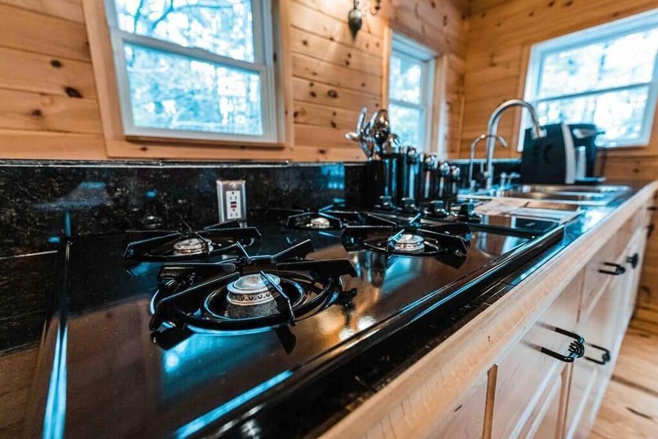 House | Private kitchen | Fridge, stovetop