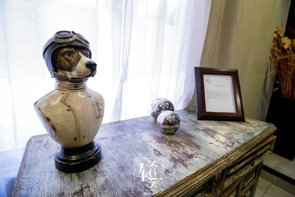 Deluxe Room, Balcony, City View | Living area | 32-inch Smart TV with digital channels, Netflix, streaming services