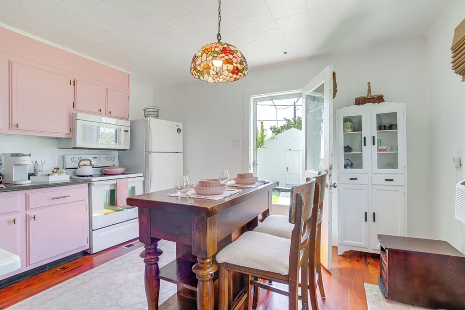 Cottage (2 Bedrooms) | Interior