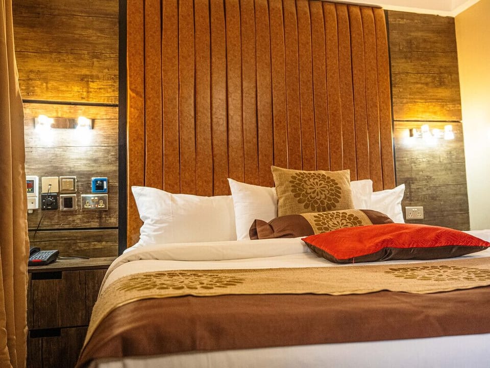 Deluxe Single Room | Individually furnished, desk, free WiFi, bed sheets