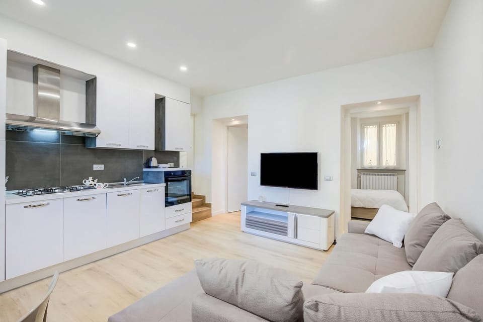Family Apartment, Multiple Bedrooms (Patty New Apartment in Laveno Center) | Living area | Flat-screen TV
