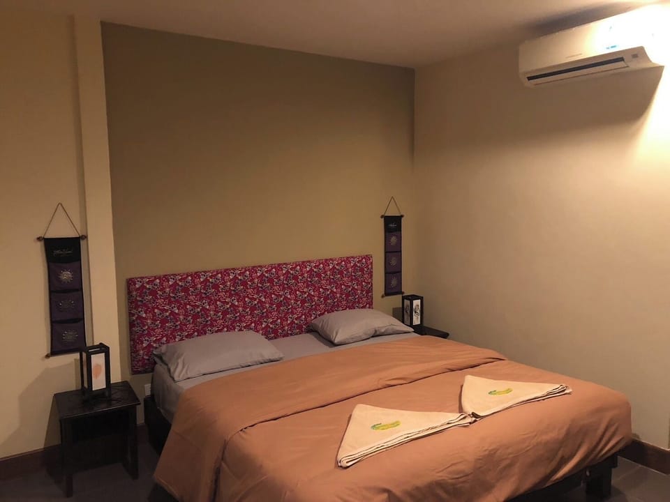 Standard Bungalow, Balcony, Garden View | 1 bedroom, in-room safe, blackout drapes, free WiFi