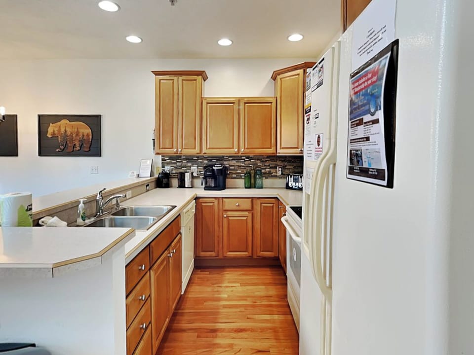House (4 Bedrooms) | Property amenity