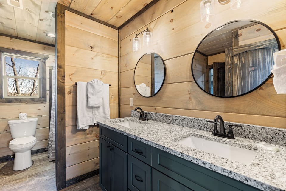 Firefly Nights by Smoky Cove Resort Cabin in Sevier County
