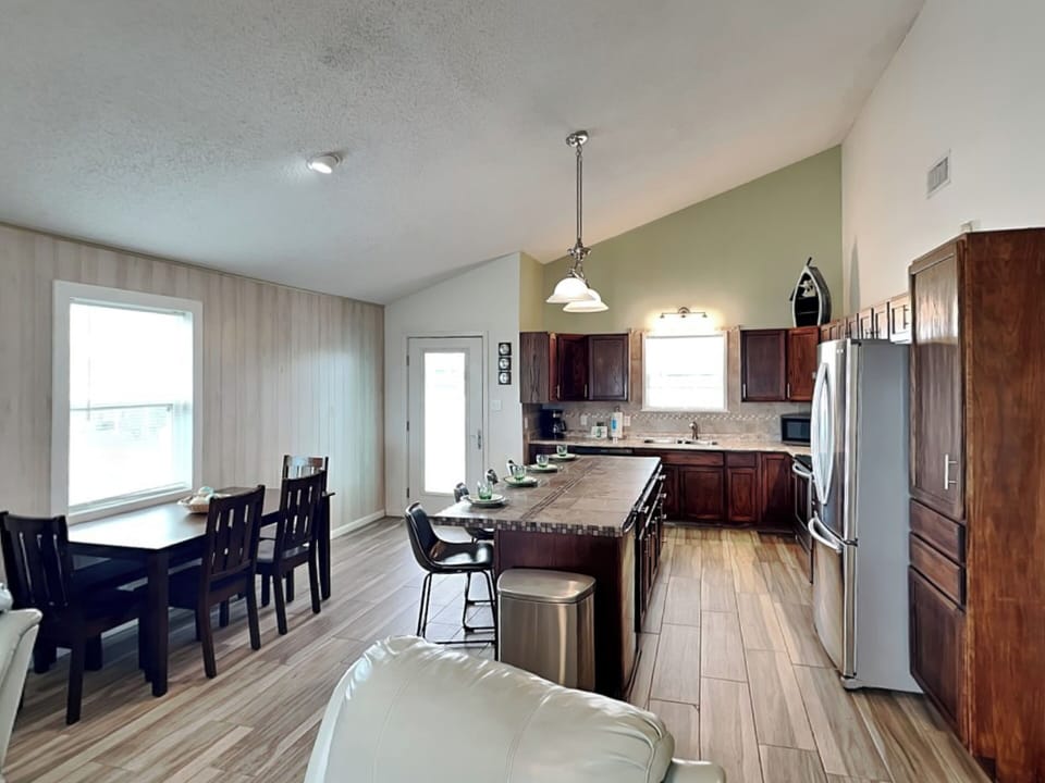 House (3 Bedrooms) | Miscellaneous