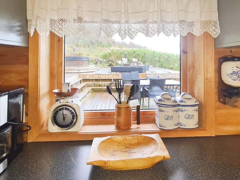 House | Dining