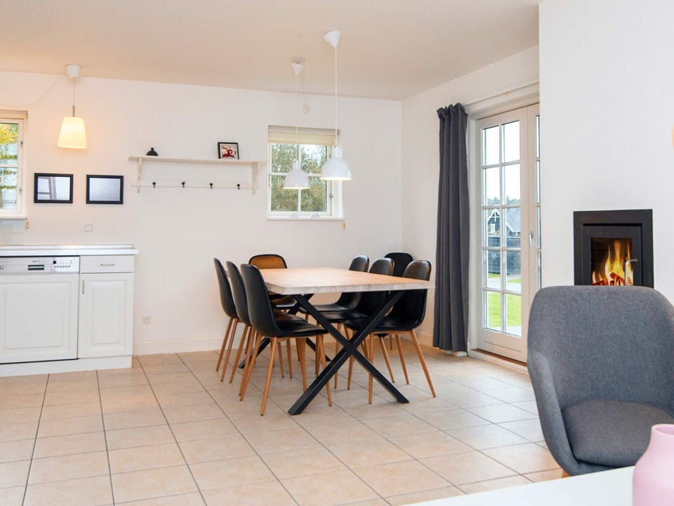 House | Dining