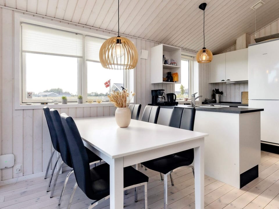House | Dining