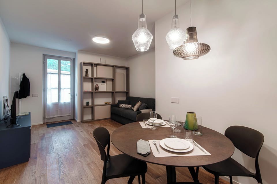 Apartment | Dining room