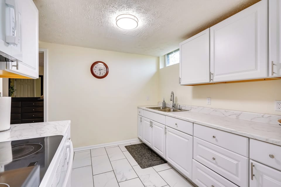 Apartment (1 Bedroom) | Interior