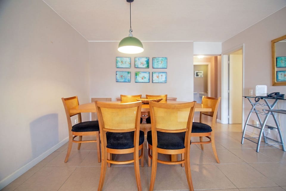 Apartment | Dining