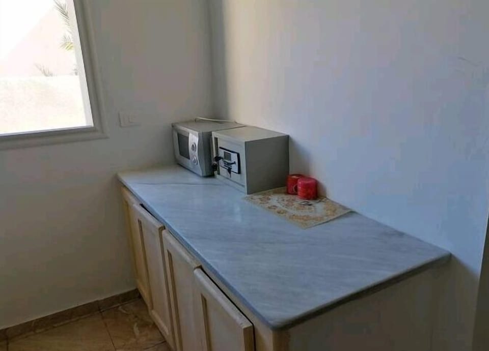 Deluxe Quadruple Room, City View | In-room safe, free WiFi