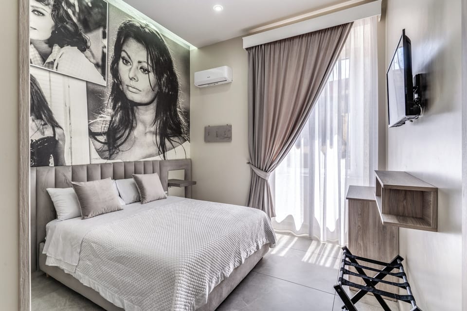 Elite Room | 1 bedroom, in-room safe, blackout drapes, free WiFi