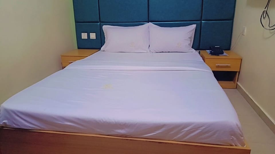 Deluxe Single Room | Free WiFi