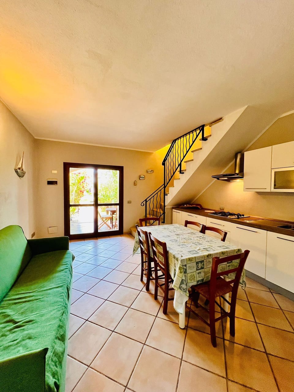 Apartment | Living area | 22-inch flat-screen TV with cable channels
