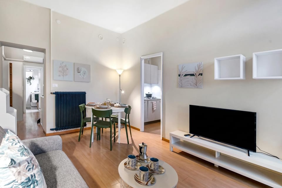 Family Apartment, 1 Bedroom, Terrace (Casa Enza) | Living area | Smart TV